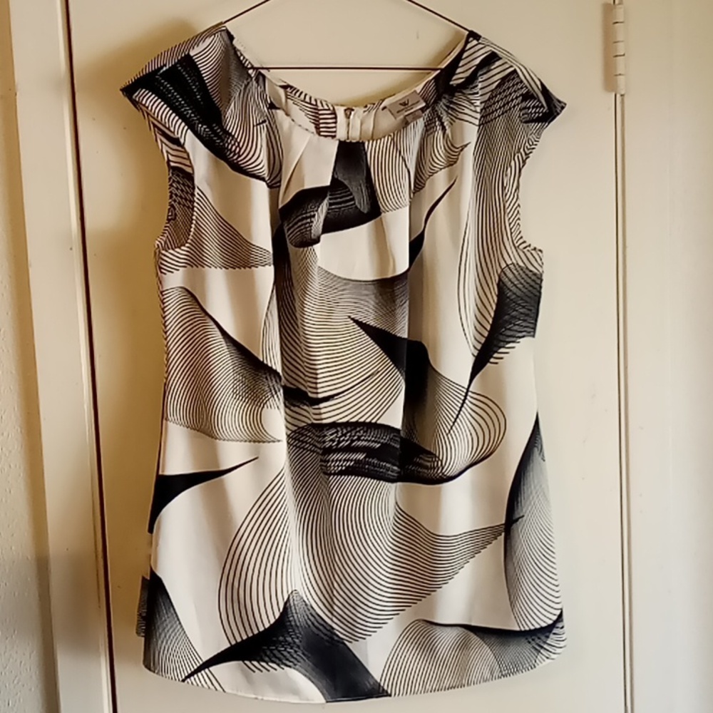 Worthington woman plus size 1X sleeveless blouse